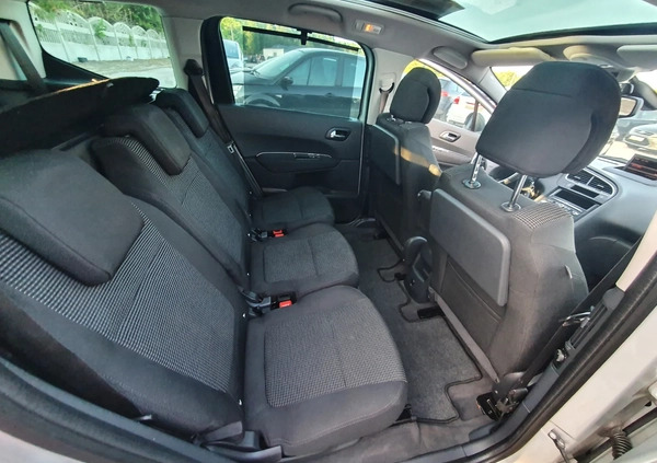 Peugeot 5008 cena 24700 przebieg: 168900, rok produkcji 2010 z Legnica małe 326
